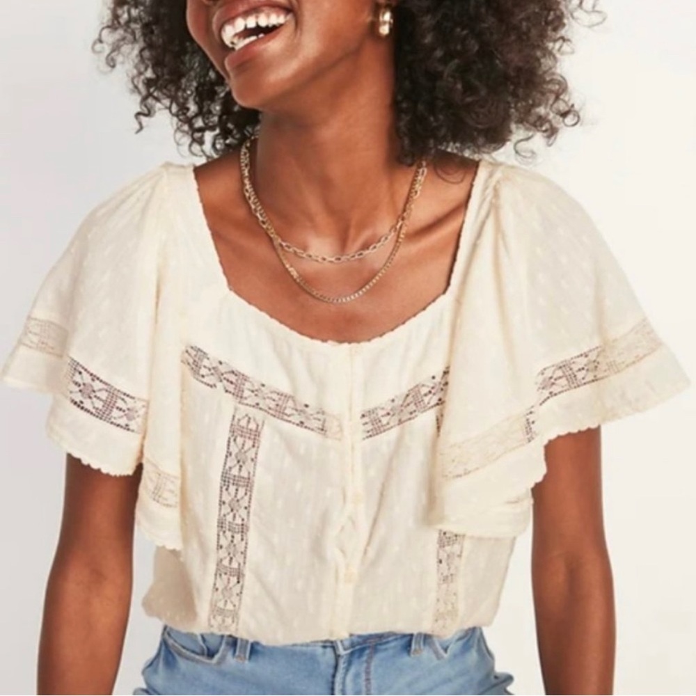 ❌SOLD❌ Old Navy | Clip Dot Crochet Lace Button Front Blouse